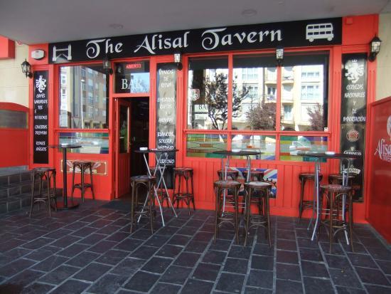 The Alisal Tavern