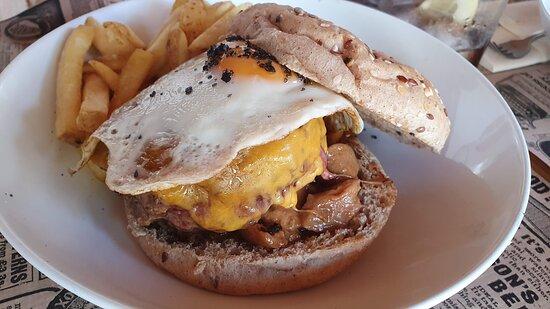 Camping Oyambre Beach Bar & Restaurant