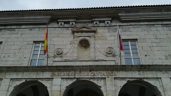 el Parlamento Regional de Cantabria