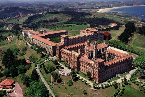 Universidad Pontificia Comillas